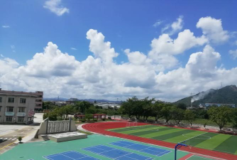 龙山镇中心小学阅读区