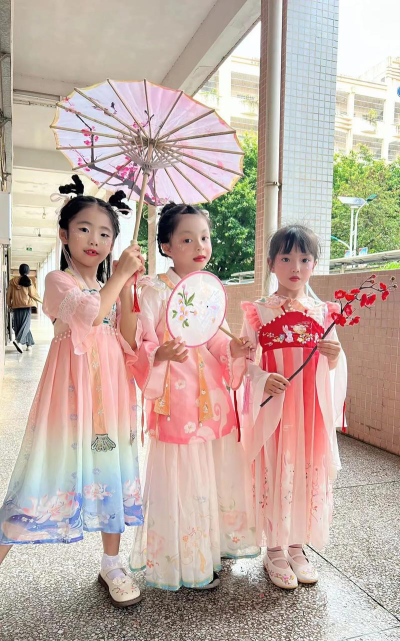 大富中心小学阅读区