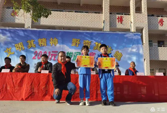 陆丰市内湖镇军湖小学阅读区