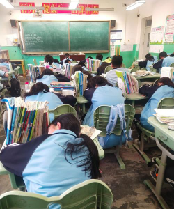 安定区黑山初级中学阅读区