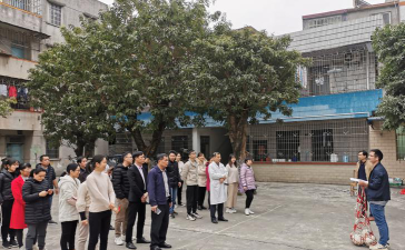 英德市沙口中心小学阅读区