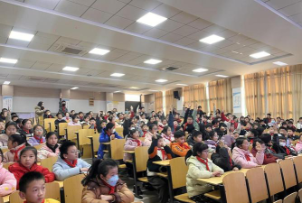 金安区望城街道大岗头小学阅读区