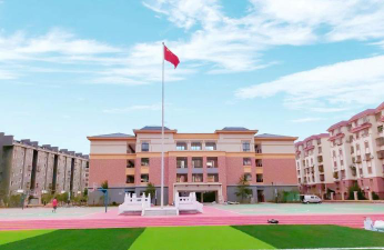 陆丰市潭西镇东山小学阅读区