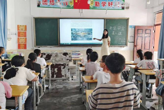 荣昌县清江镇初级中学阅读区