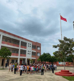 陆丰市河西镇汾河小学阅读区