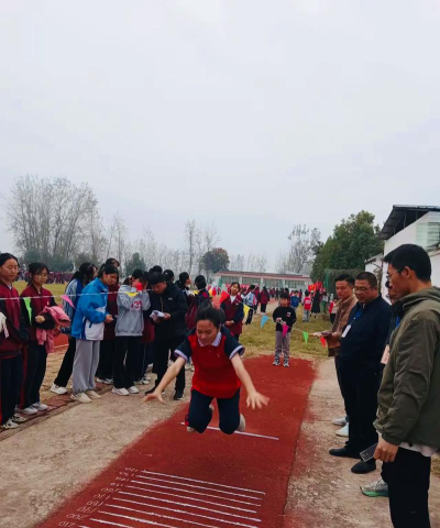 寿县小甸中心学校阅读区