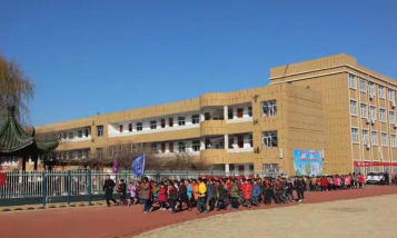 曹庙镇第二中心小学阅读区