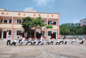 平南县才德学校阅读区