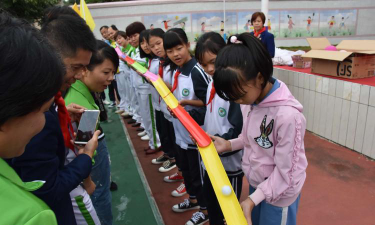 广宁县古水镇中心小学阅读区