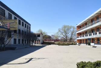 龙泉市住龙镇中心小学阅读区