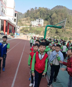 龙泉市竹洋乡中心小学阅读区