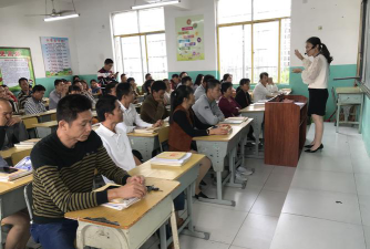 佗城镇大江教学点阅读区