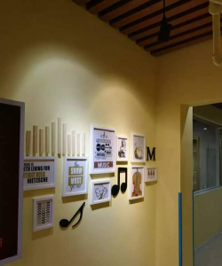 高县朗艺艺术培训学校有限公司阅读区