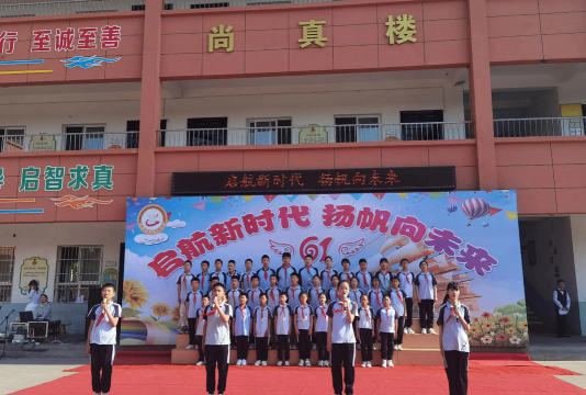 通渭县新景乡永新学校阅读区