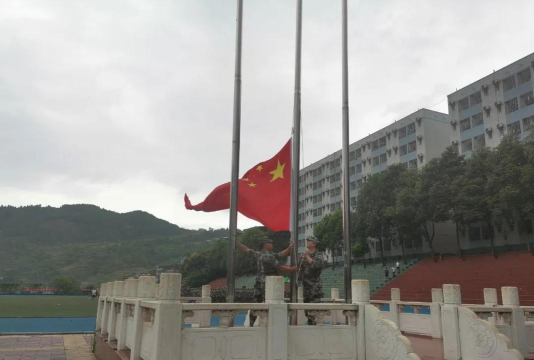 古蔺中学阅读区