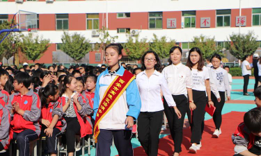 高陵县泾渭中学阅读区
