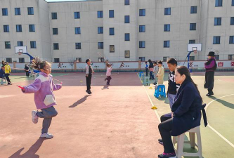 龙泉镇中心小学阅读区