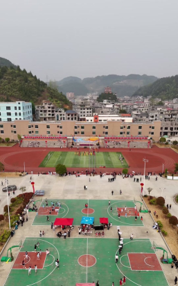 酉阳县李溪镇私立树人中学阅读区