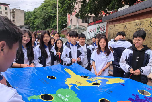 四川省峨边中学阅读区