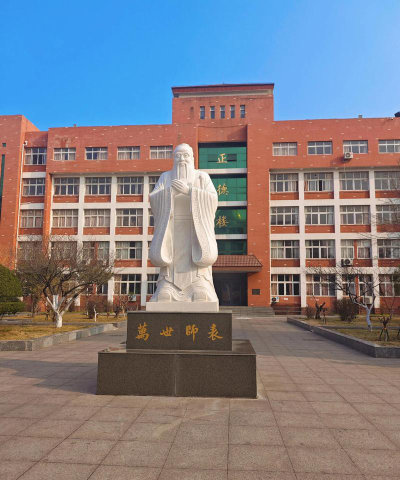 高陵县姬家乡第二中学阅读区