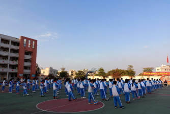 郎溪县南丰镇中心小学阅读区