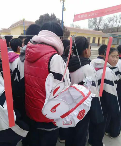 陇西县福星初级中学阅读区