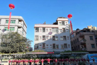 常平镇板石小学阅读区