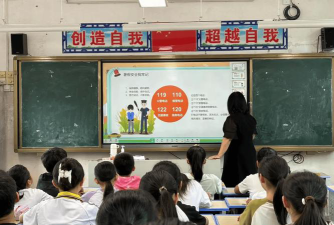 忠信镇大坪小学阅读区