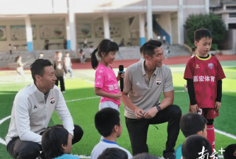 南昌市定山小学阅读区