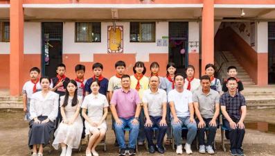 武阳镇朱坊小学阅读区