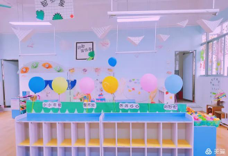 东莞市凤岗清英幼儿园阅读区