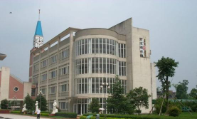 四川乐山一中阅读区