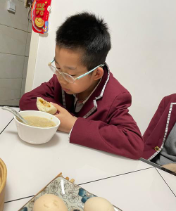 武阳镇广丰小学阅读区