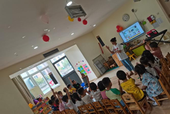 潍坊市寒亭区双杨镇后岭村幼儿园阅读区