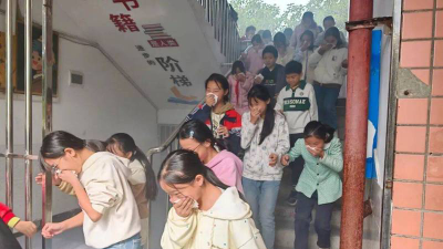 山下渡小学阅读区