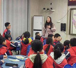 车桥中心小学阅读区