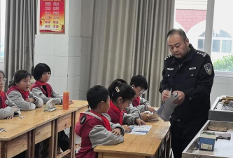 鱼台县王鲁镇陈年村幼儿园阅读区
