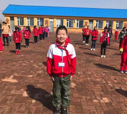 榆树市育民乡保田学校阅读区