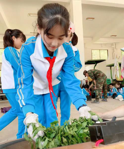 西坑中心小学阅读区