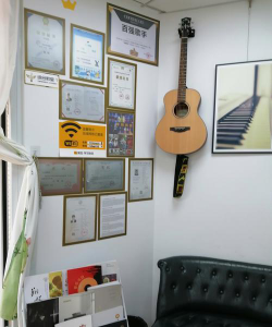 黄石市下陆区大曾美工培训学校有限公司阅读区