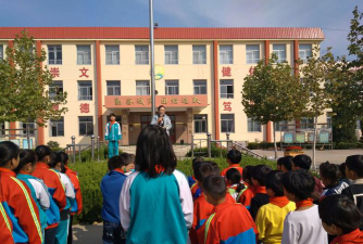 平度市同和办事处大赵小学阅读区