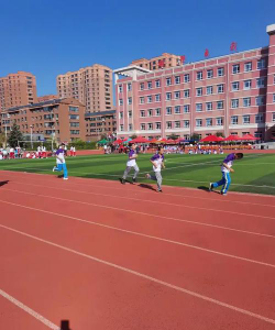 舒兰市第七中学阅读区