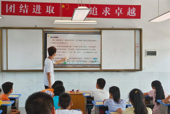 柘林镇第二小学阅读区