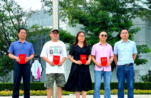 七都镇中学阅读区