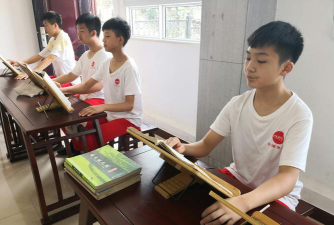 天津精师达培训学校有限责任公司阅读区