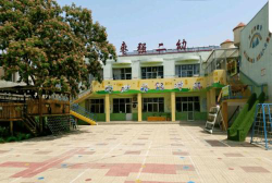 株洲市电力机车厂第二幼儿园阅读区