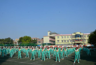 于都县新陂中心小学阅读区