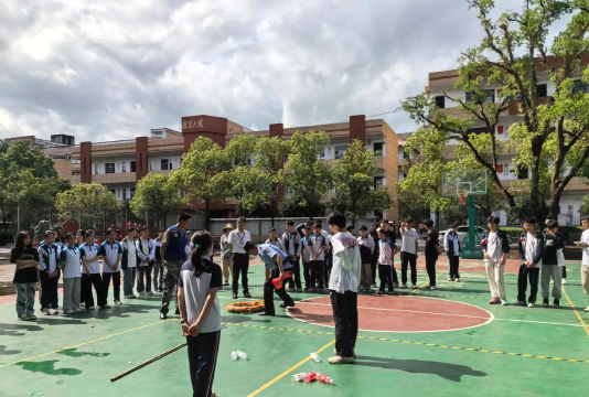 平阳县水头镇第三中学阅读区