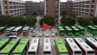 陇县固关镇中学阅读区
