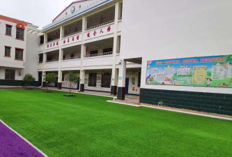 江西省吉安县登龙中心小学阅读区